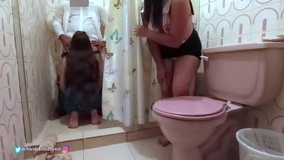 Nahanap ng nars ang doktor na niloloko ang pasyente sa banyo ng ospital / PART 1 / NicoleLondrawer / Chiquicandy